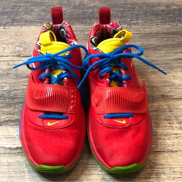 Uno x Nike Zoom Freak 3 Photo Red basketball - Size 6Y EUC worn once - Picture 2 of 10